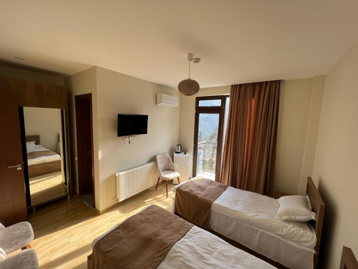 Hotel Khulo Lnn מראה חיצוני תמונה